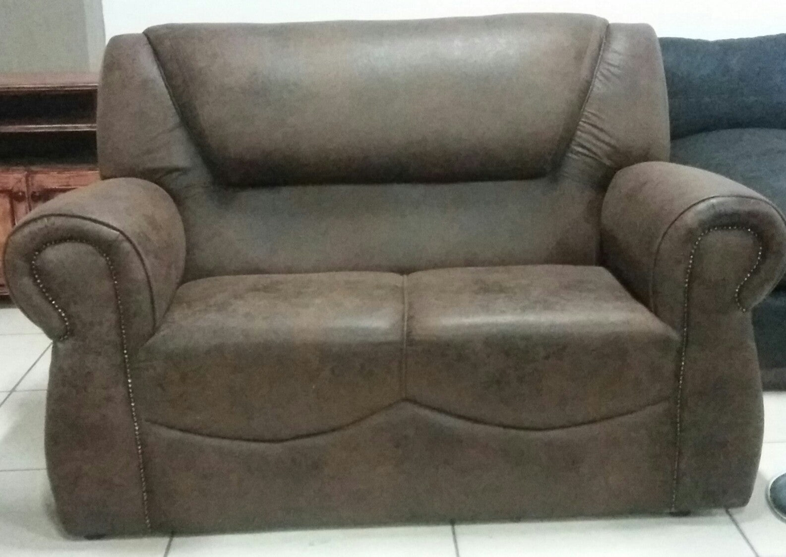 High-Back Lounge Suite - That Couch Place