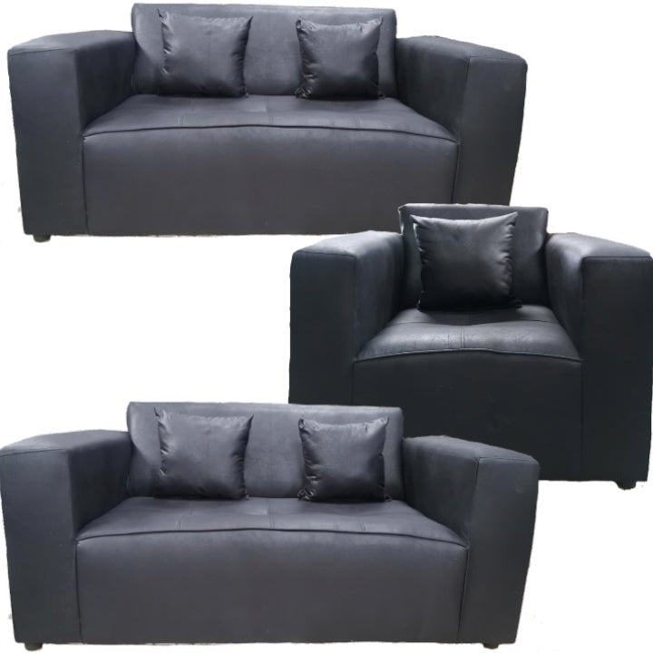 Kira Lounge Suite - That Couch Place
