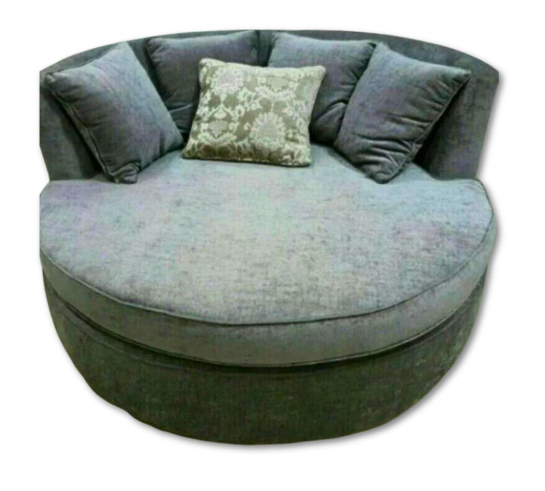 Love Couch - That Couch Place